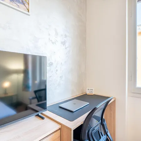 Apartment - A 10 Minuti A Piedi Dal Teatro Ariston *