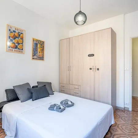 - A 10 Minuti A Piedi Dal Teatro Ariston Apartment Sanremo
